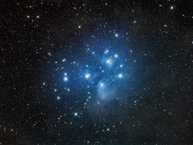 Amas des pliades - M45 - et nbuleuse associe Version LRVB avec aigrettes de diffraction